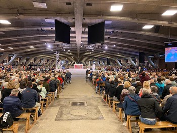 Lourdes pèlerinage 2025 - Messe Internationale retransmise sur TVLourdes